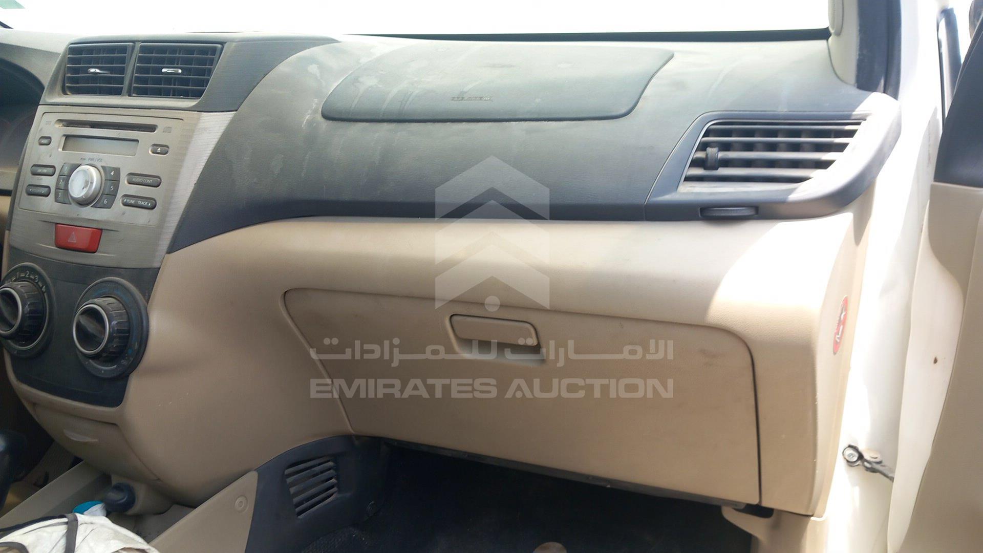 2015 TOYOTA AVANZA VIN: MHKMC13F4FK019359