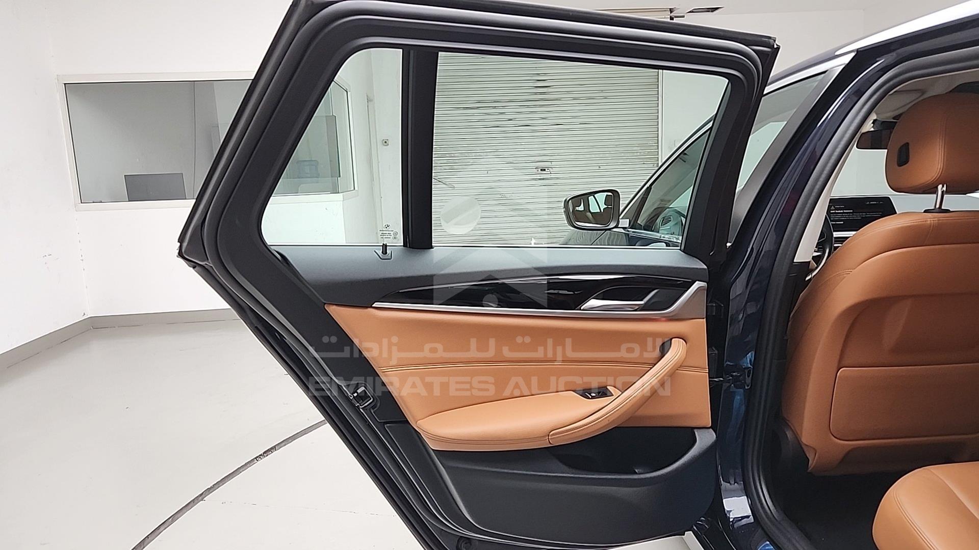 2020 BMW 520 VIN: WBAJT1A07LCE33656
