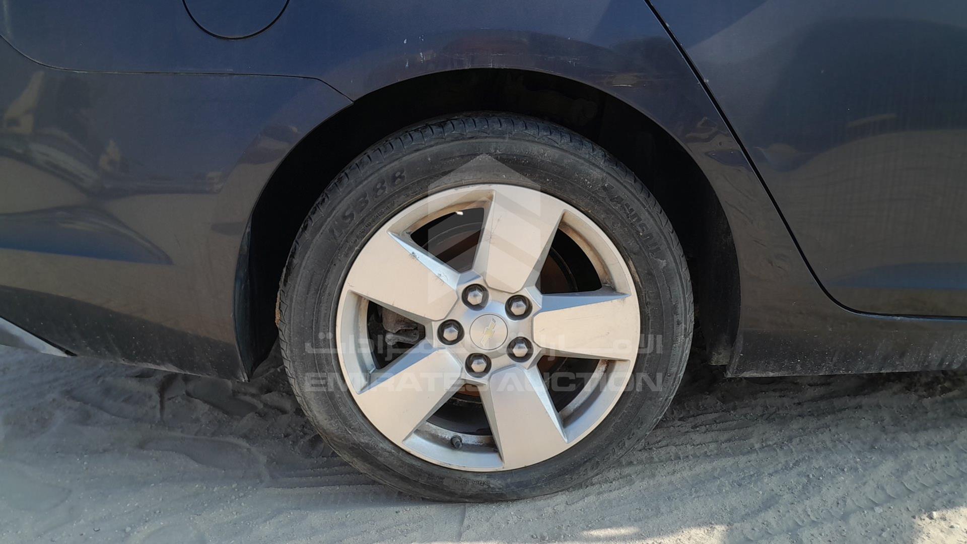 2014 CHEVROLET MALIBU VIN: KL1GJ5DU2EB005743