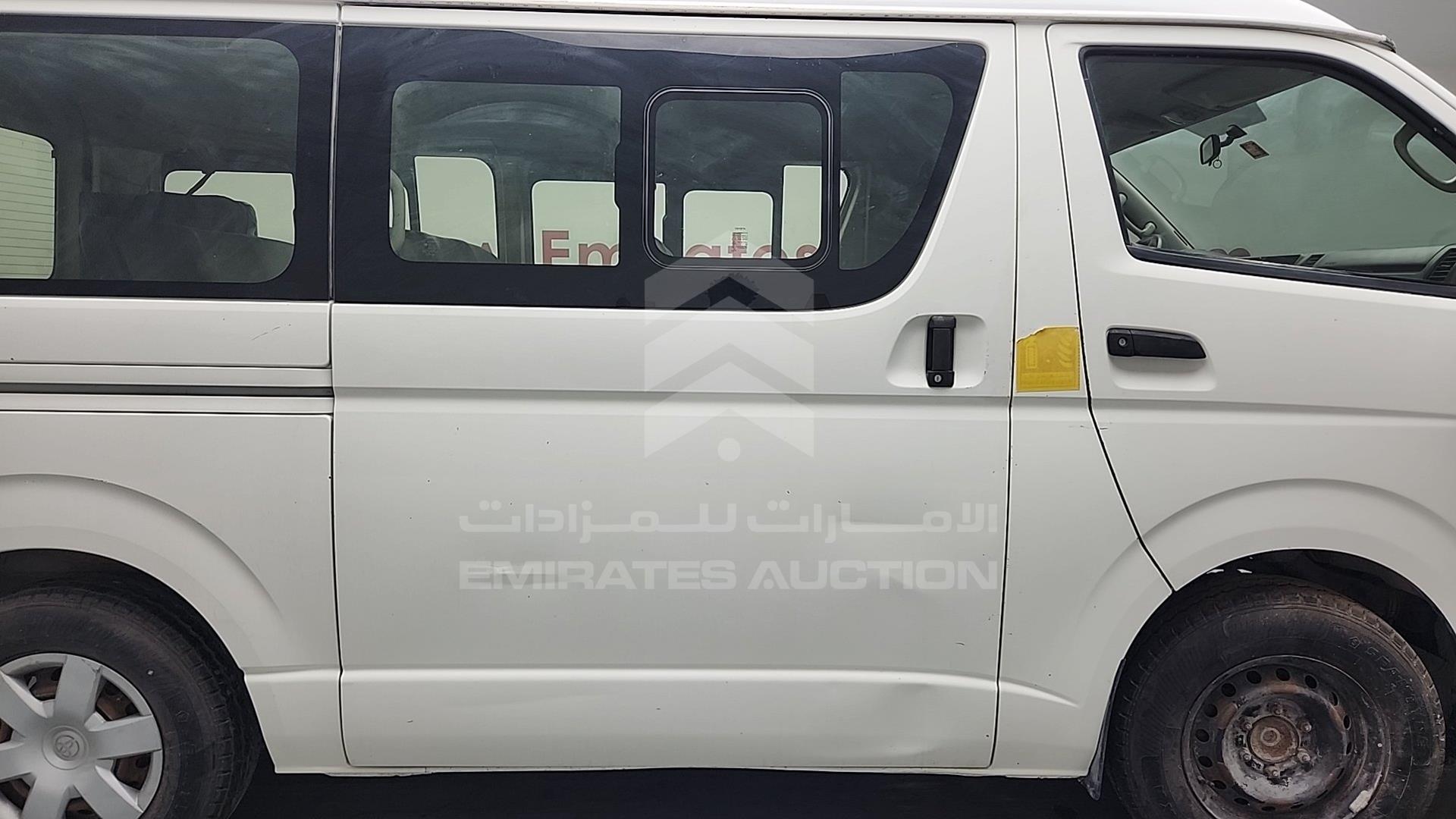 2015 TOYOTA HIACE VIN: JTGRX12P8F8046479