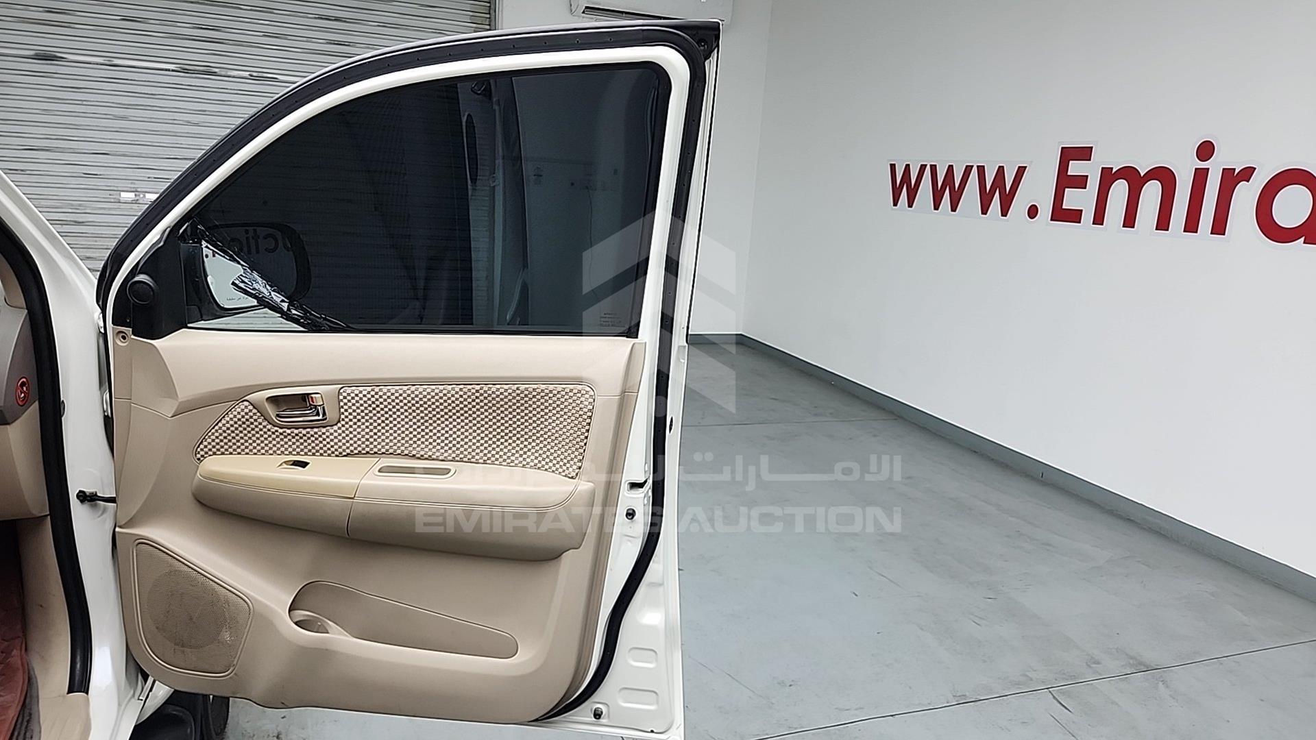 2007 TOYOTA FORTUNER VIN: MHFYX59G078002875