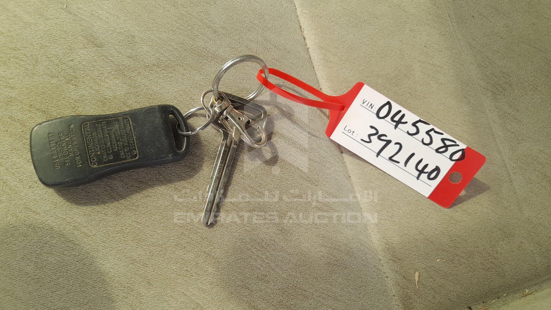 2002 TOYOTA COROLLA VIN: JTDBR23EX23045580