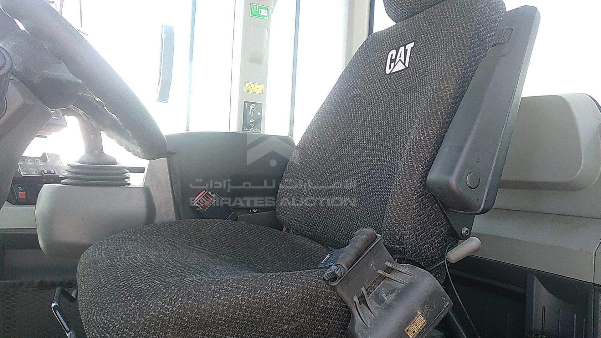 2020 CATERPILLAR 938M VIN: CAT0938MPJ3R07084