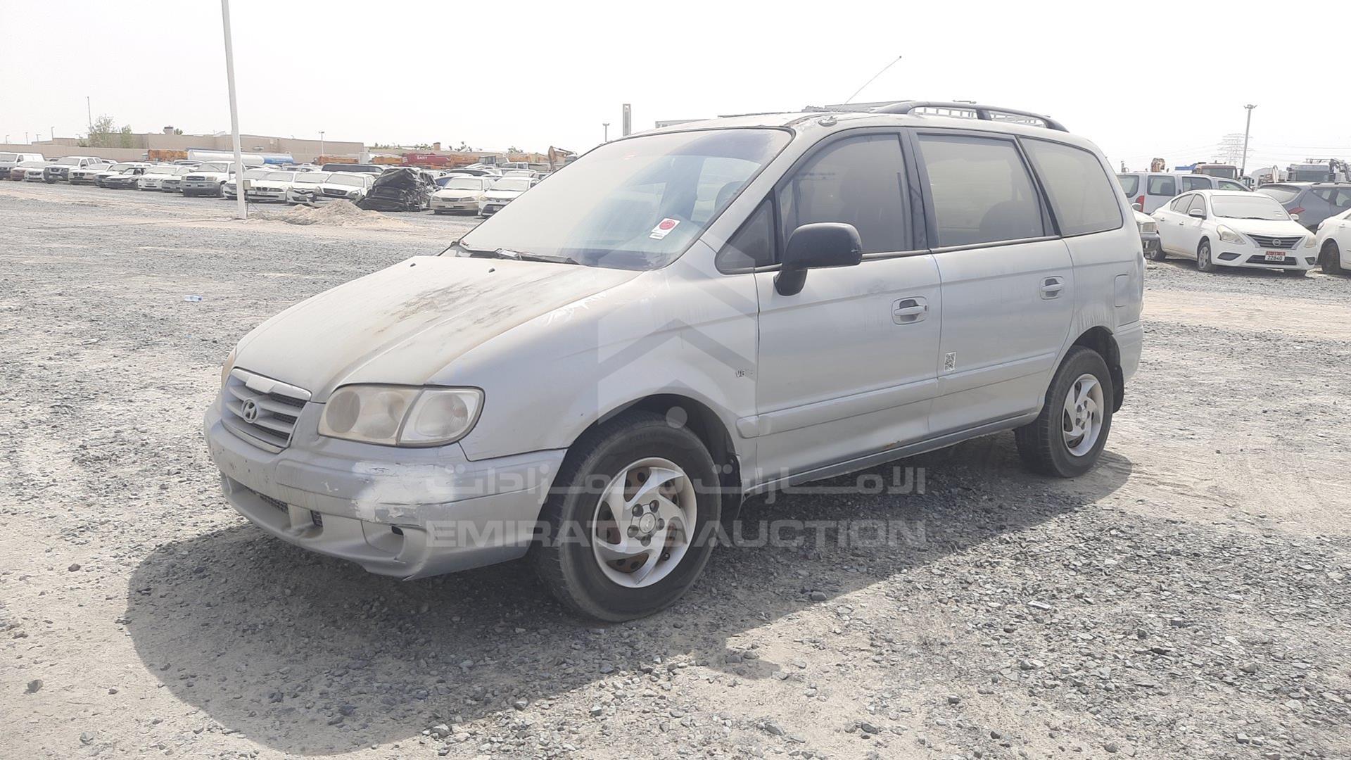 2006 HYUNDAI TRAJET VIN: KMHMG81CX6U277143