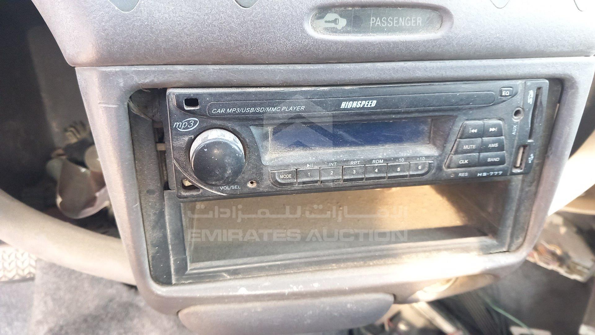 2000 TOYOTA ECHO VIN: JTDBW1335Y0012451
