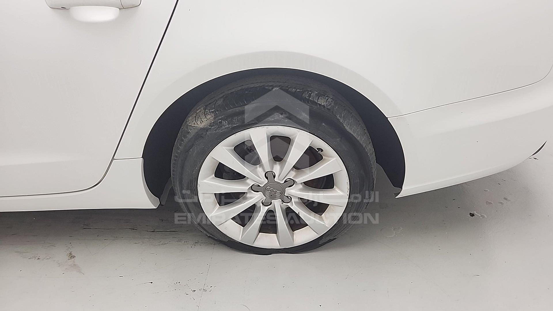 2013 AUDI A6 VIN: WAUAFCFC7DN087603