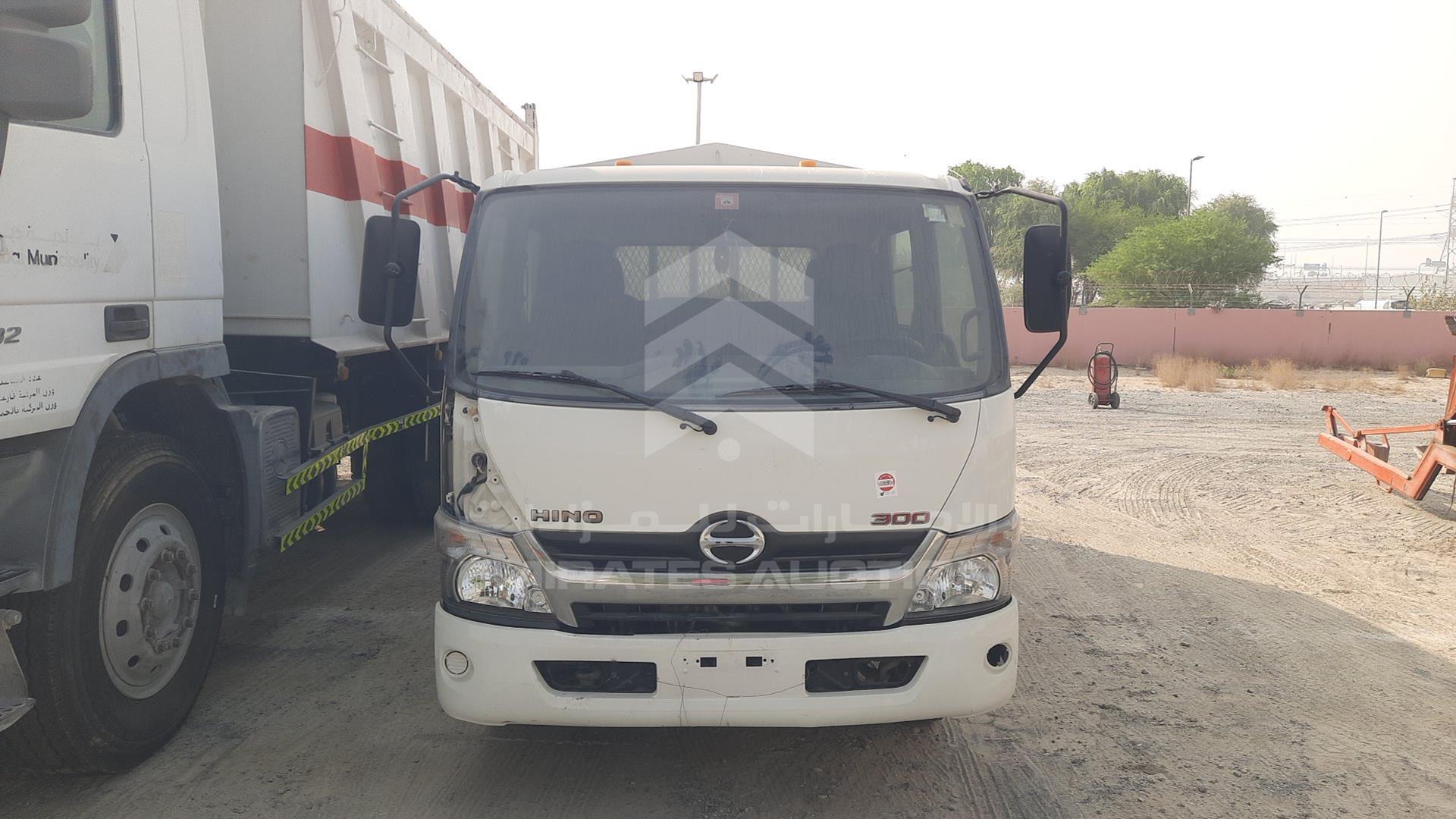2014 HINO 300 VIN: JHHMCK3H9EK008144