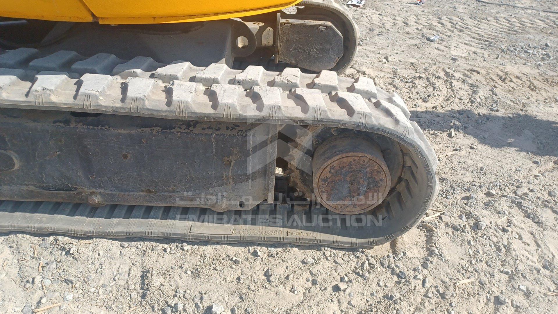 2011 JCB --- VIN: JCB08025P02020131