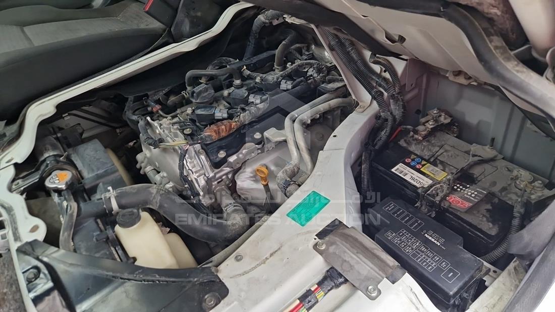 2020 Nissan Urvan — Engine Bay — Photo 20