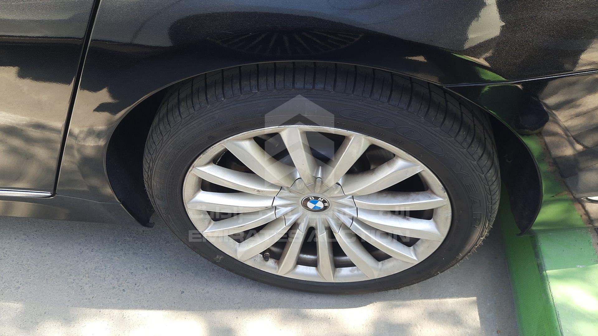 2019 BMW 730 LI VIN: WBA7E0A0XKB358757