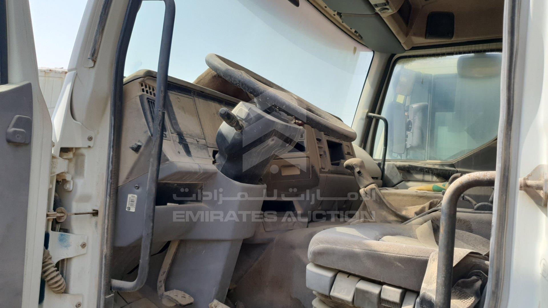 2004 RENAULT TRUCK VIN: VF633KVC04E102741
