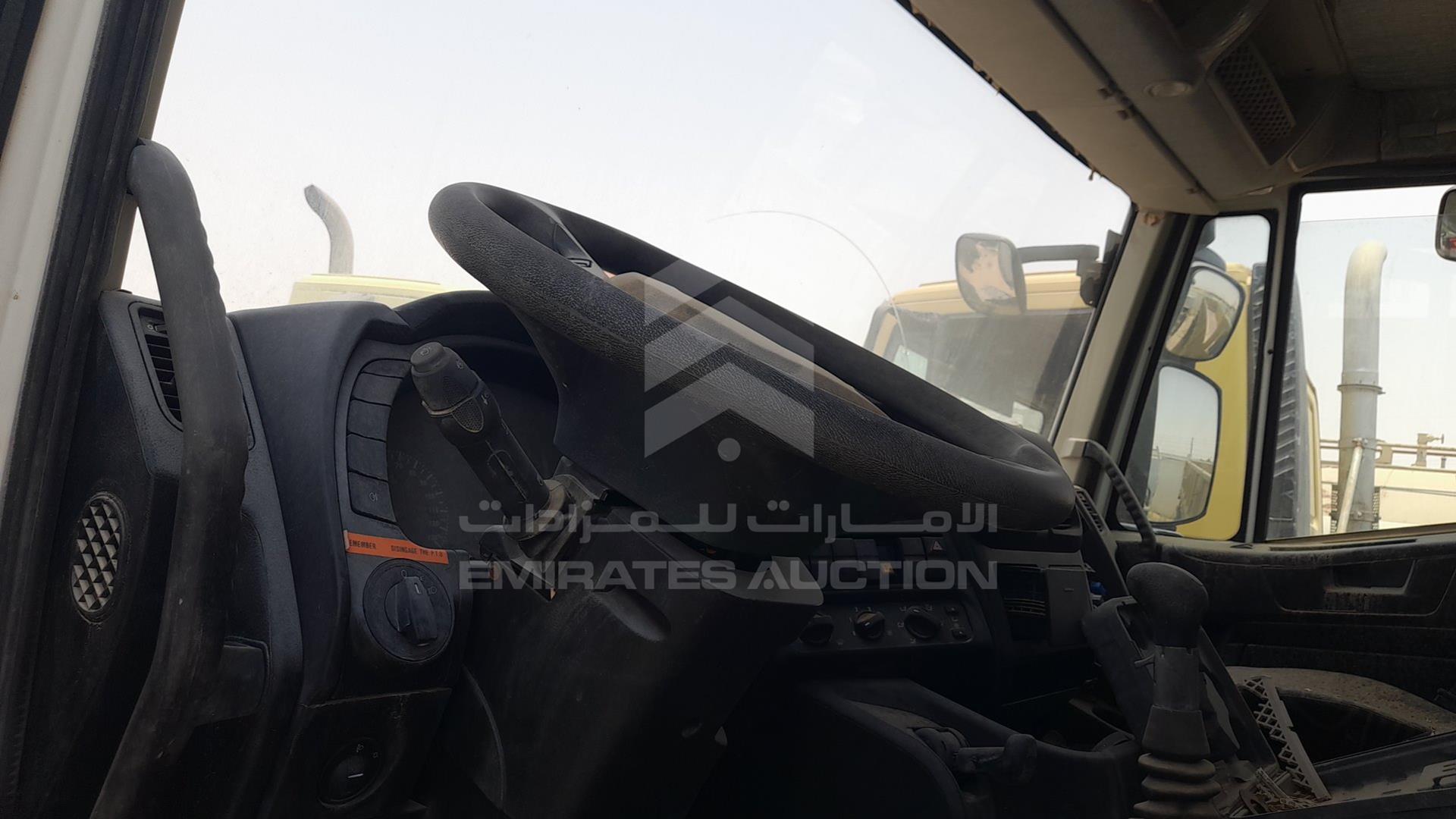 0 IVECO --- VIN: WJMF3TRS4EC282639