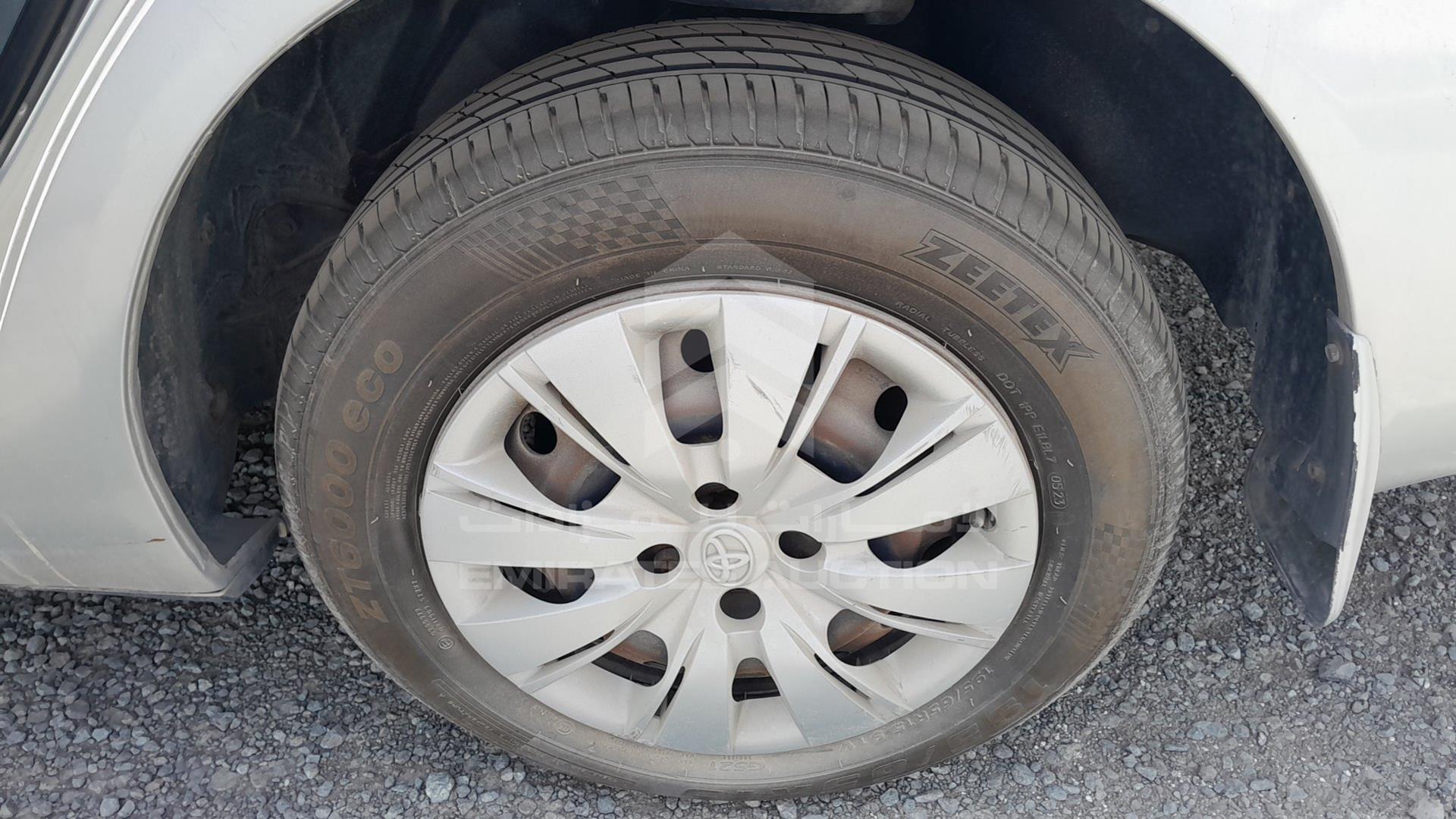 2004 TOYOTA CAMRY VIN: 6T1BE32K54X430968