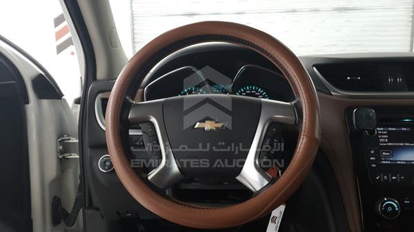 Chevrolet TRAVERSE 2015 1GNKV8KD3FJ324028 Image 5