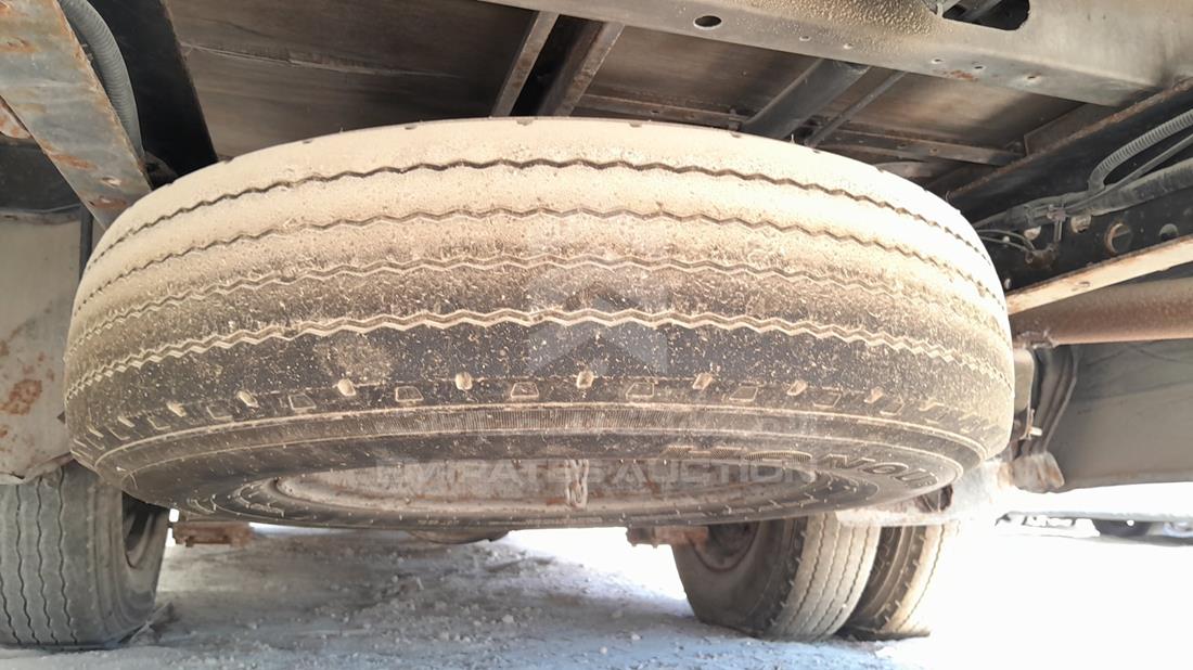 2006 Mitsubishi Rosa — Spare Tyre — Photo 19