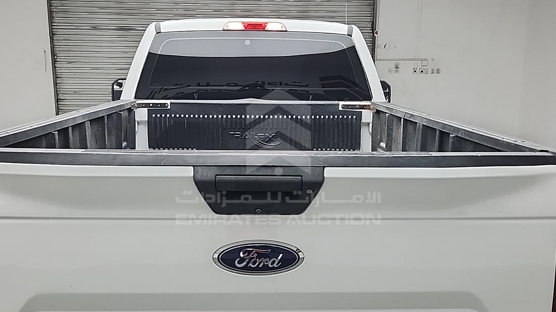 2018 Ford F 150 — Trunk Interior View — Photo 18