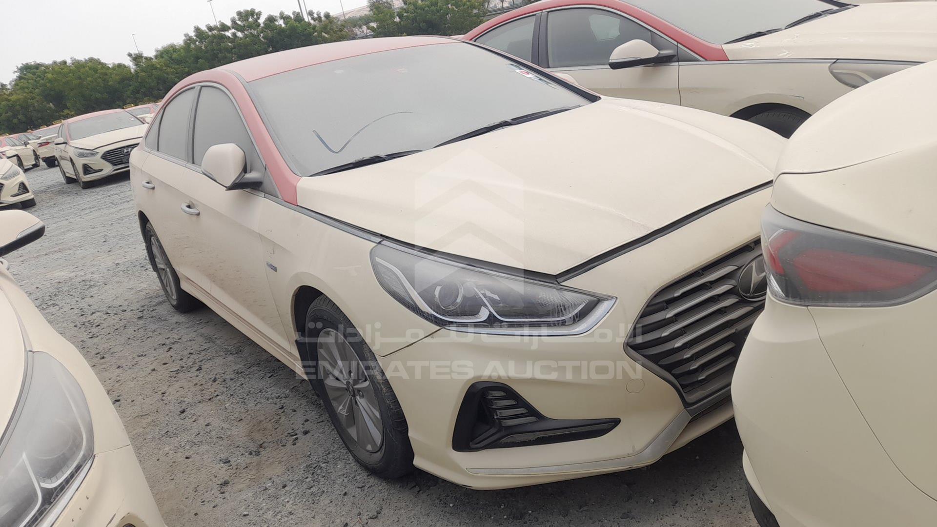 2019 HYUNDAI SONATA VIN: KMHE24136KA092983