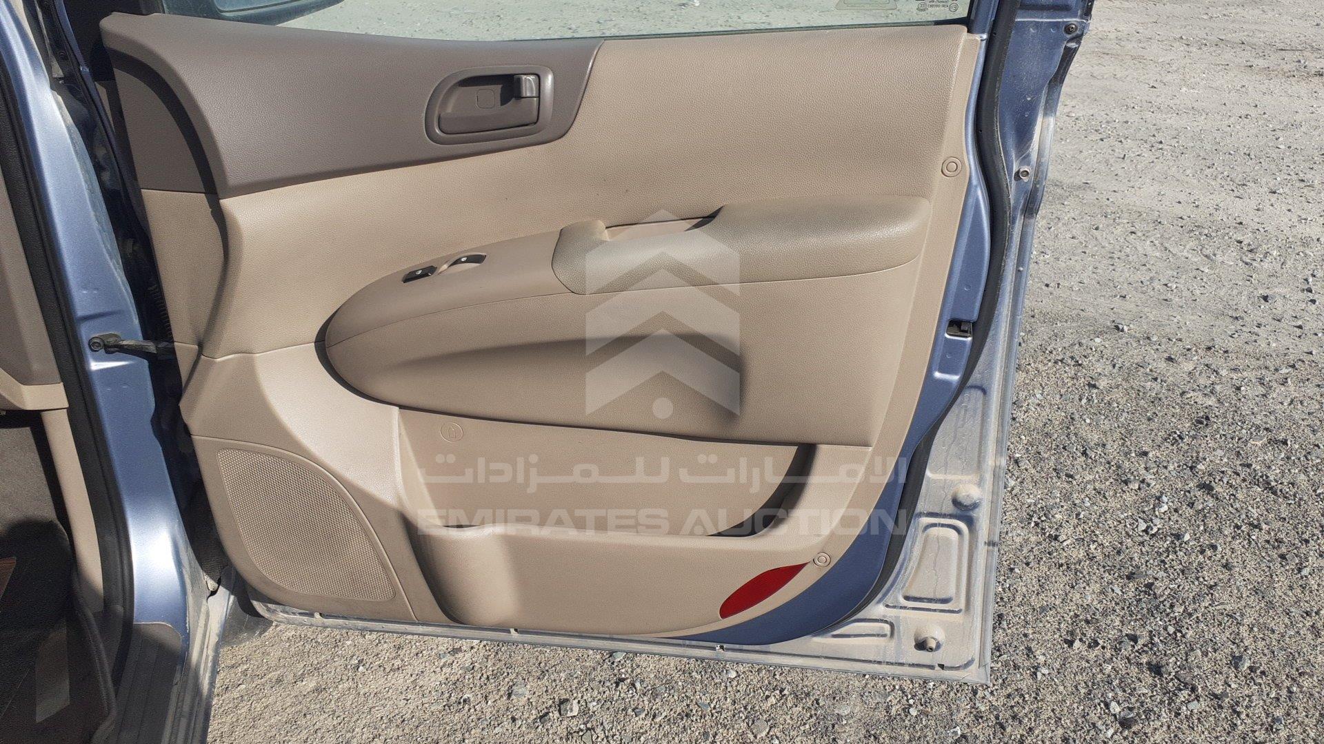 KNAMG8173F6589121 - 2015 Kia Carnival - #378342