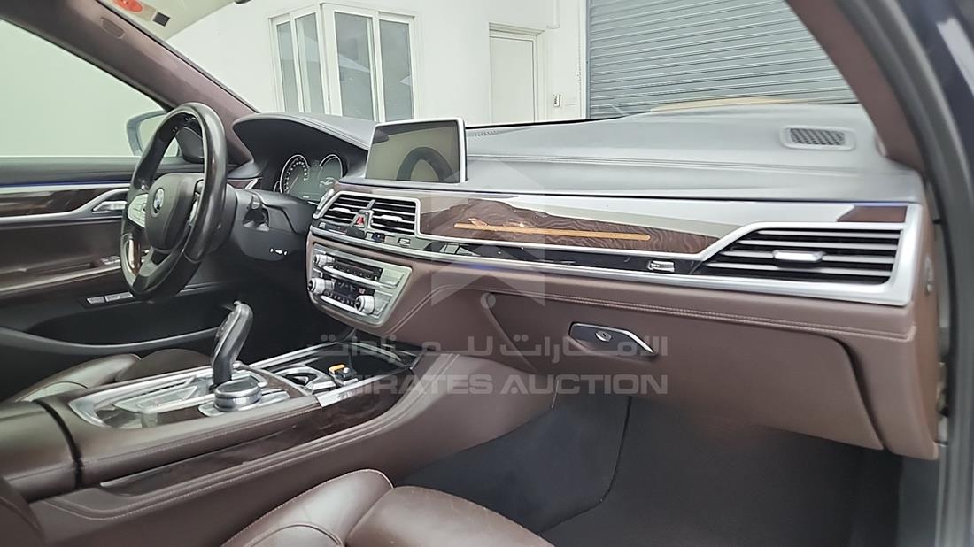 2016 BMW 740 LI — Front Right Passenger Dashboard View — Photo 35