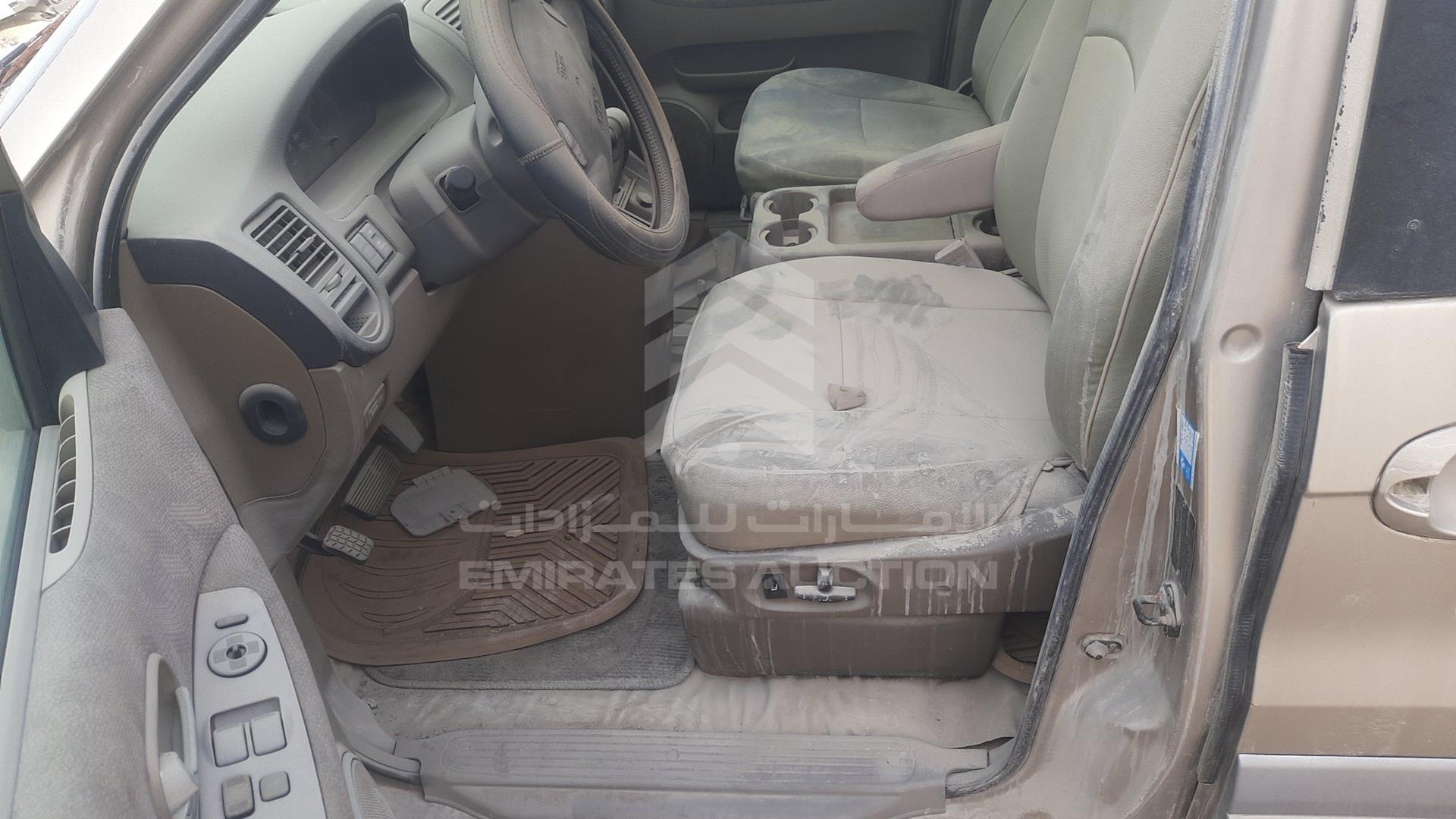 2003 KIA CARNIVAL VIN: KNAUP755436369663