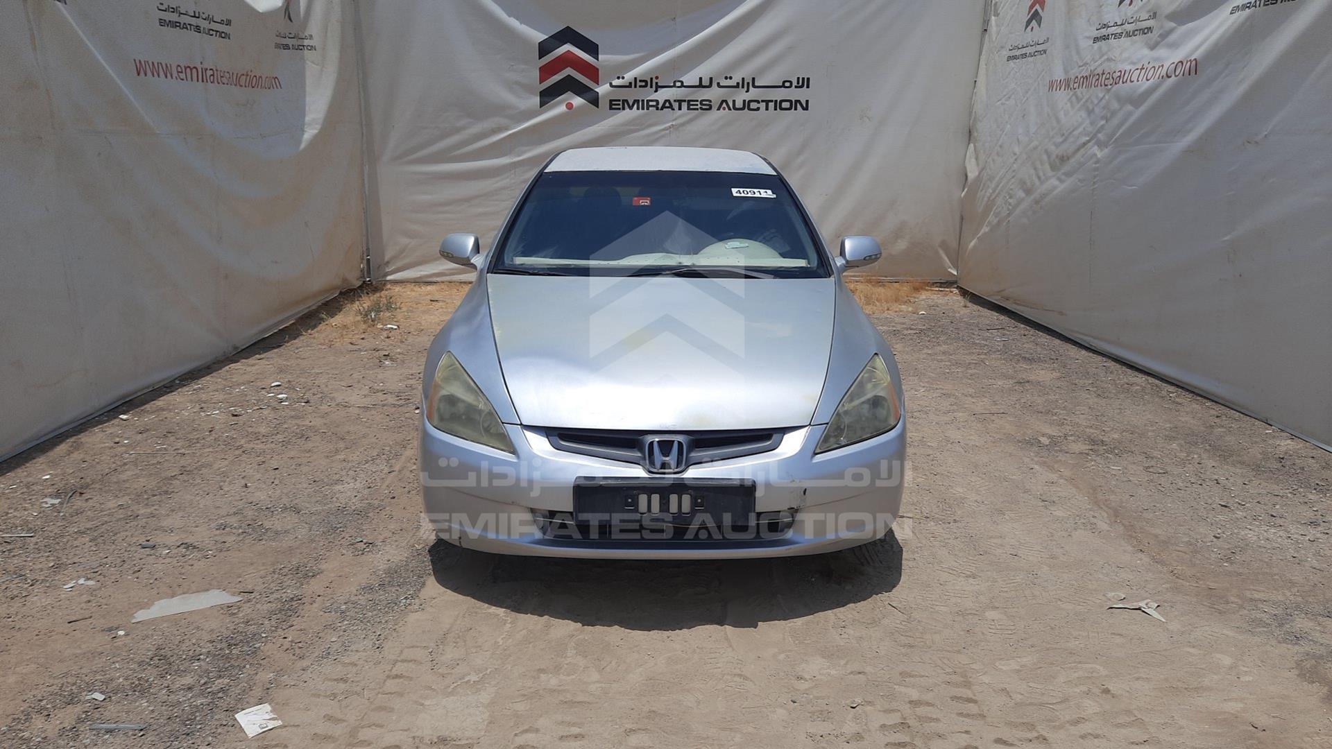 2005 HONDA ACCORD VIN: JHMCM56505C413851