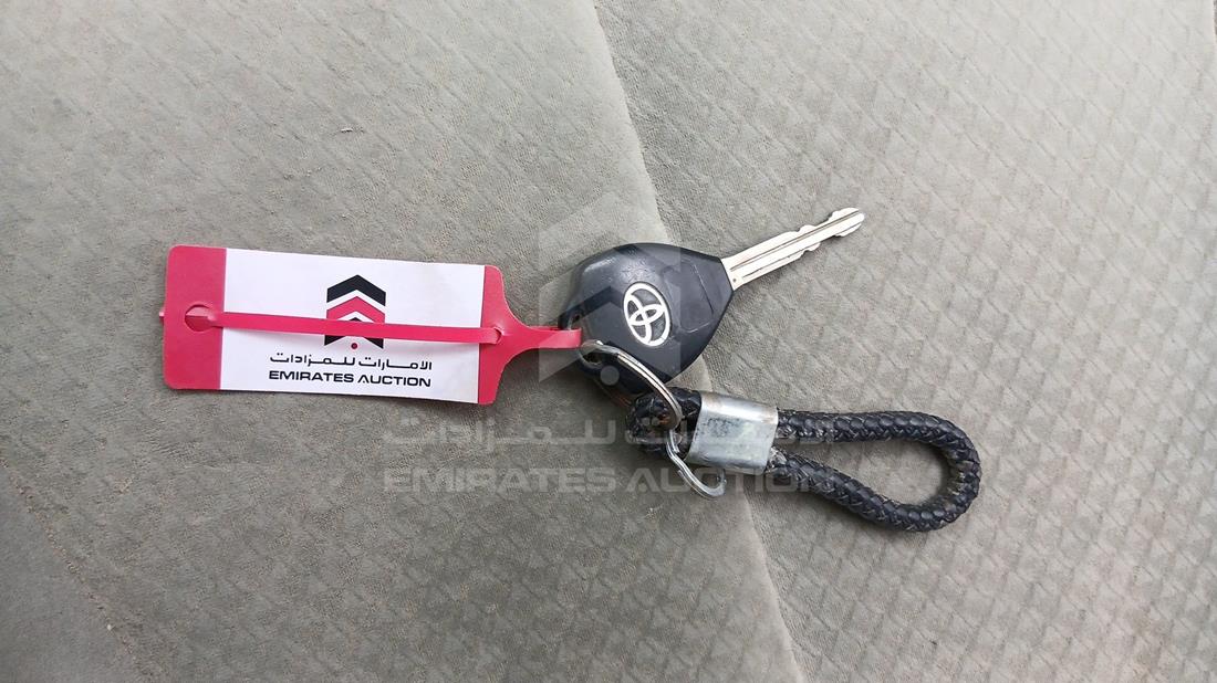 2007 Toyota Camry — Keys — Photo 8