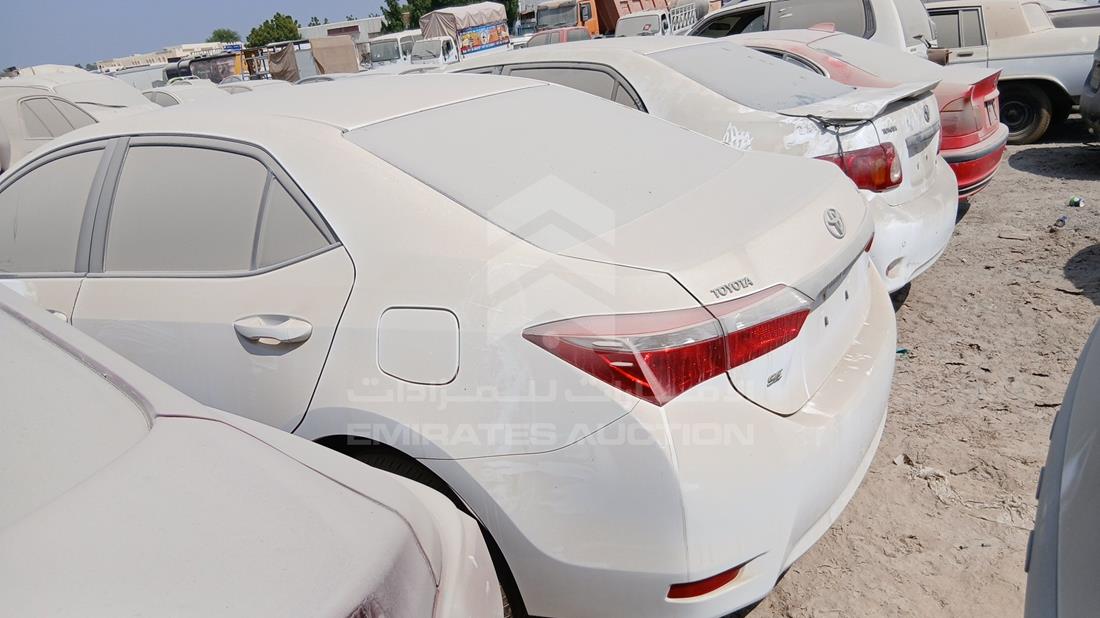 2015 Toyota Corolla - Scrap without document — Rear Left Angle — Photo 6