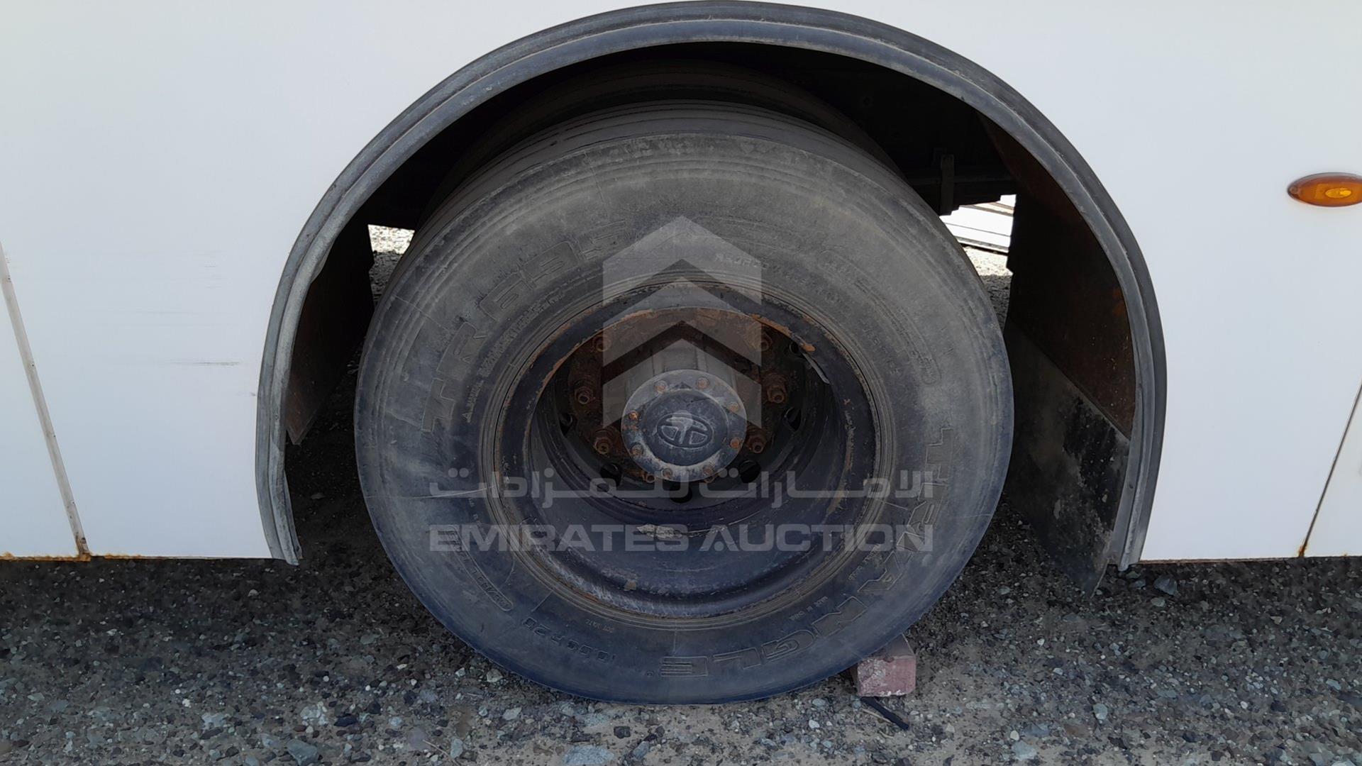 2016 TATA BUS VIN: MAT449253G0L01644