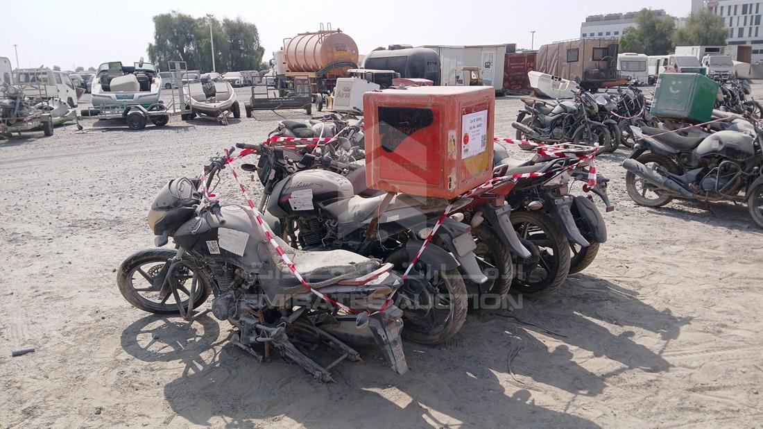 5 Motorbikes — Rear Left Angle — Photo 9
