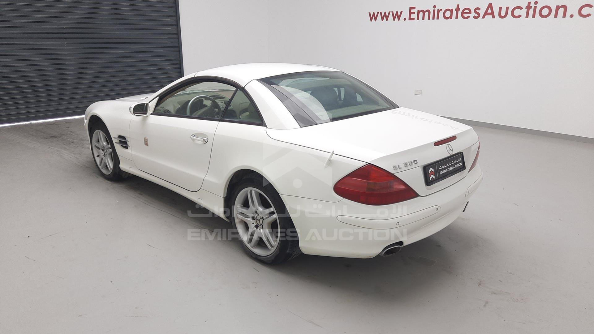 2005 MERCEDES SL 500 VIN: WDB2304671F088747