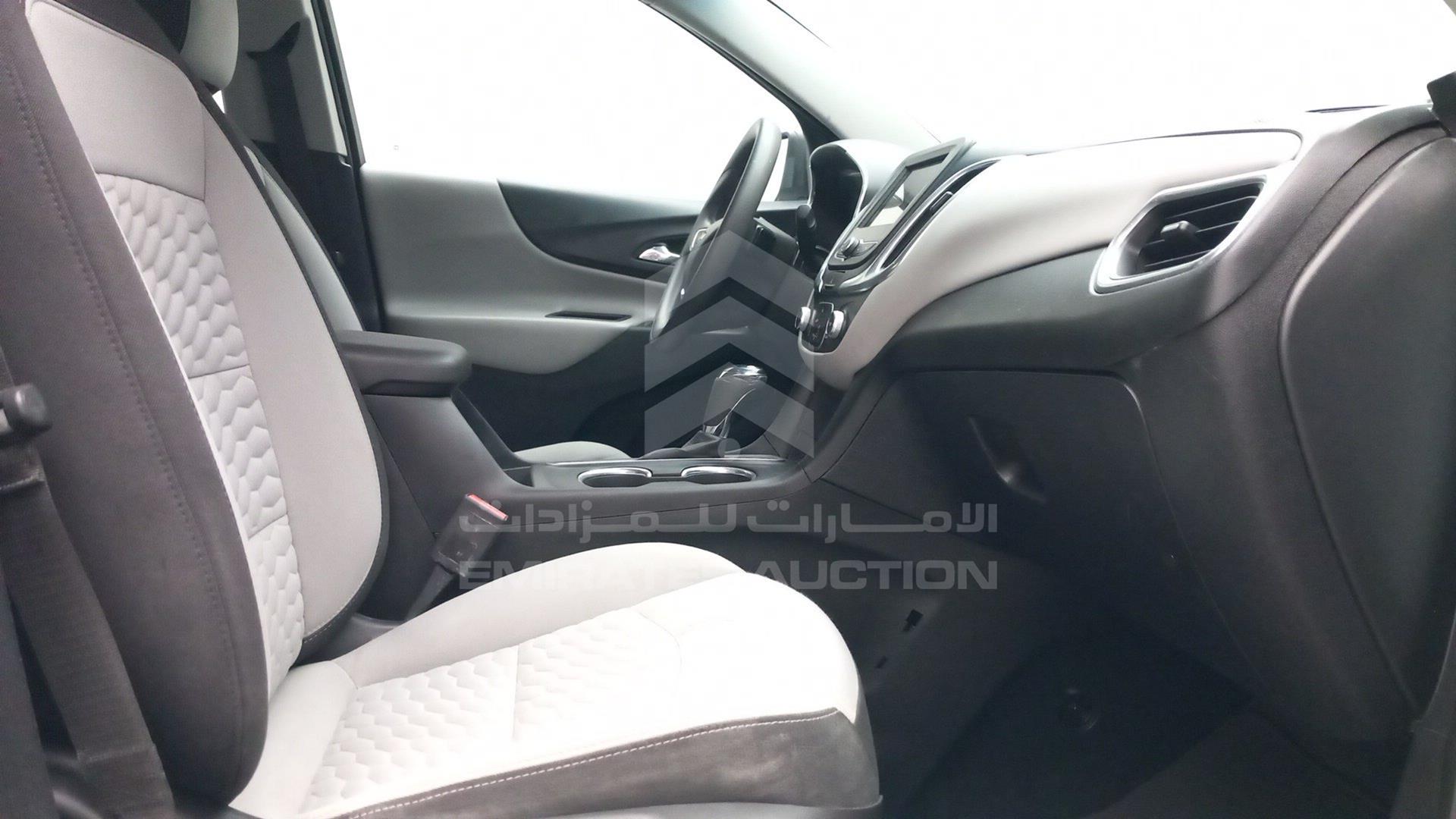 2019 CHEVROLET EQUINOX VIN: 2GNAXHEV4K6100686