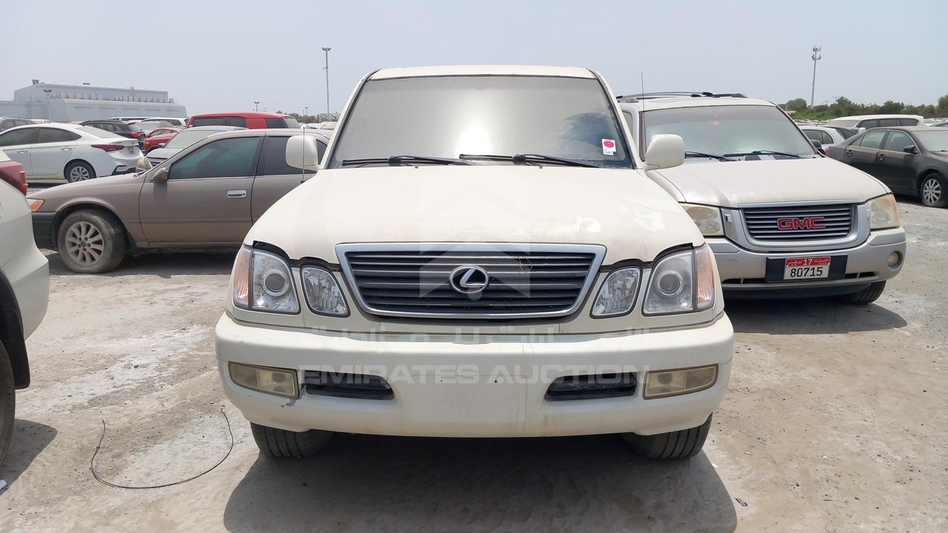 2000 LEXUS LX 470 VIN: JT6HT00W1Y0112100