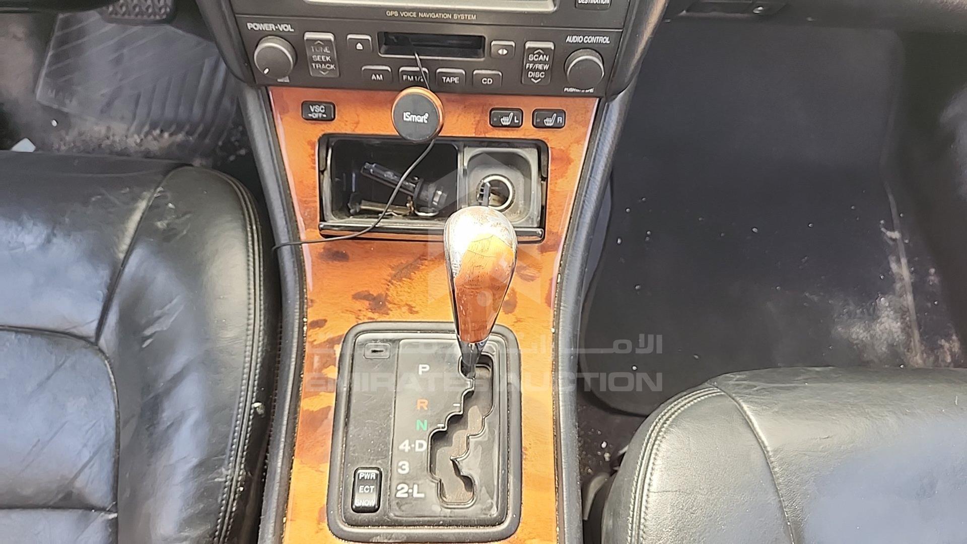 1999 LEXUS LS400 VIN: JT8BH28F5X0160499