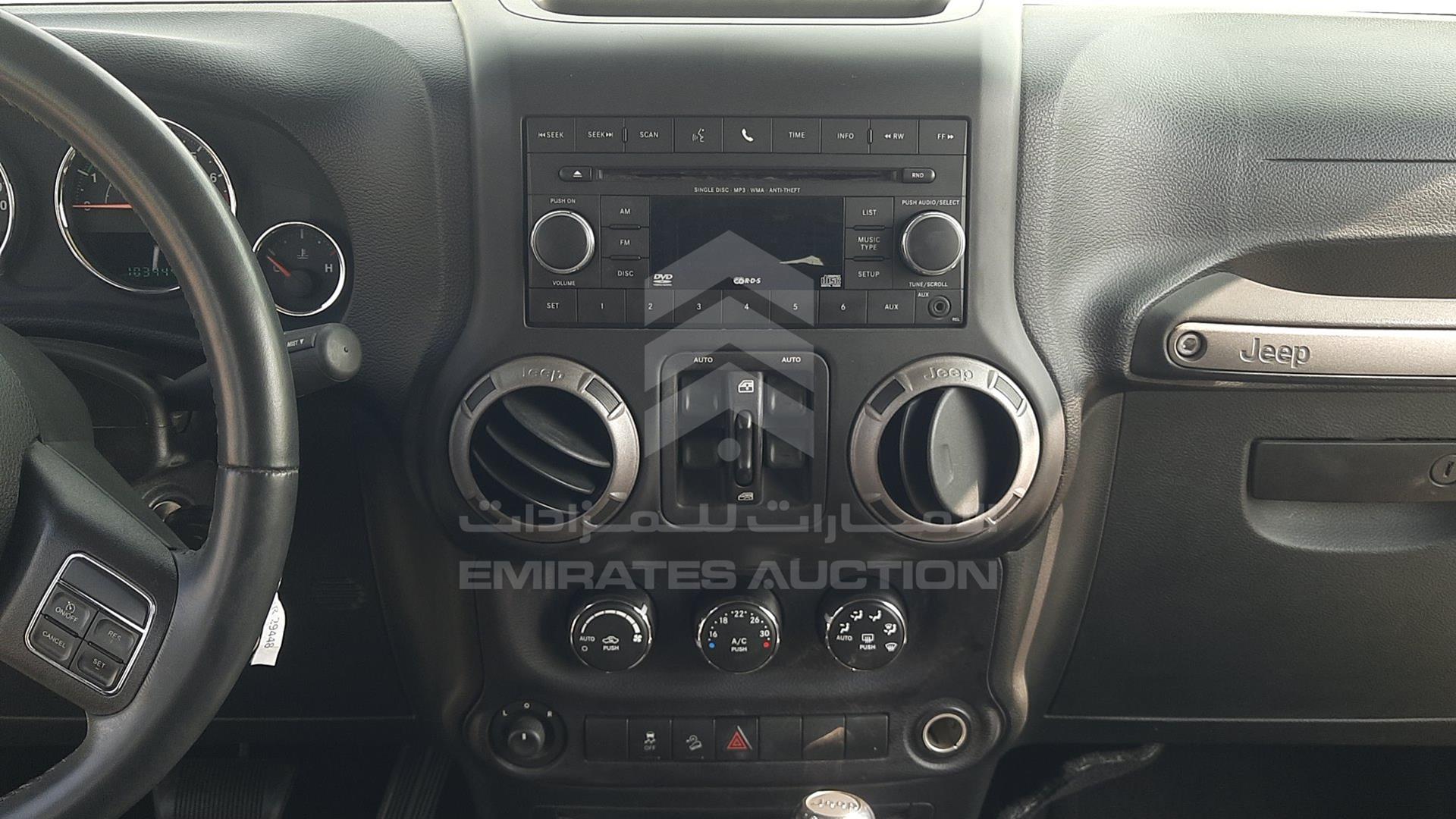2014 JEEP WRANGLER / VIN: 1C4BJWDG2EL323536