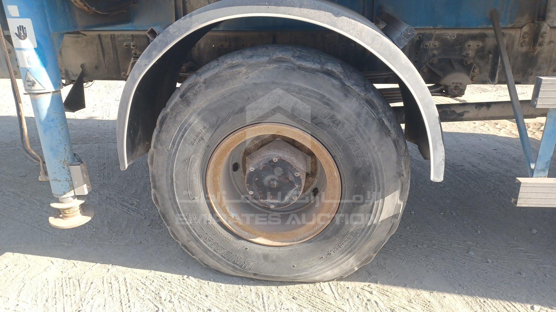 2000 IVECO --- VIN: WJMB1VNS00C073305