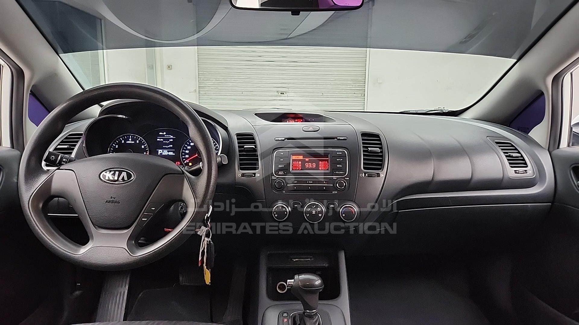 2016 KIA CERATO VIN: KNAFK4175G5535178