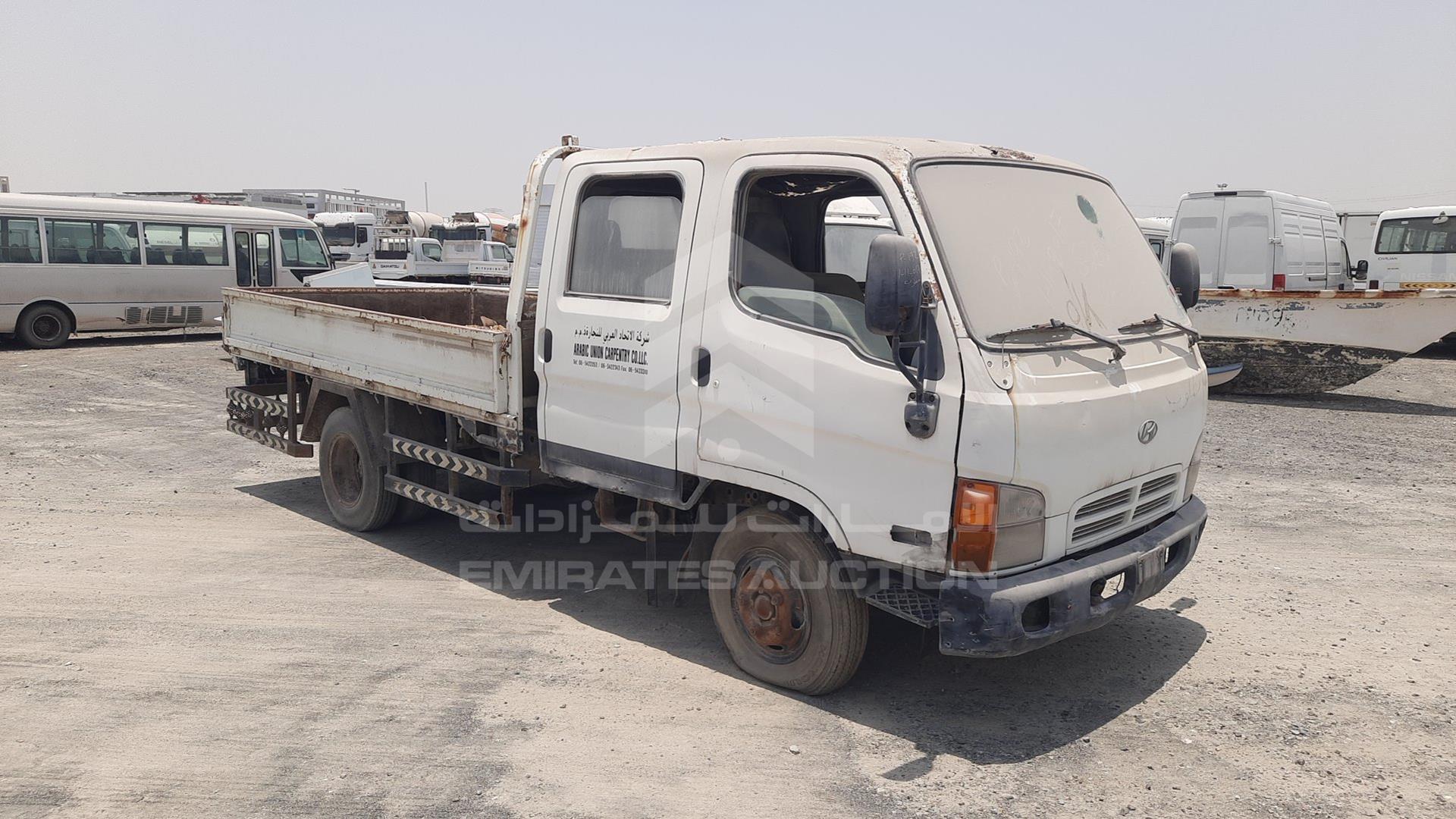2003 HYUNDAI HD 65 VIN: KMFGE17FP3C184245