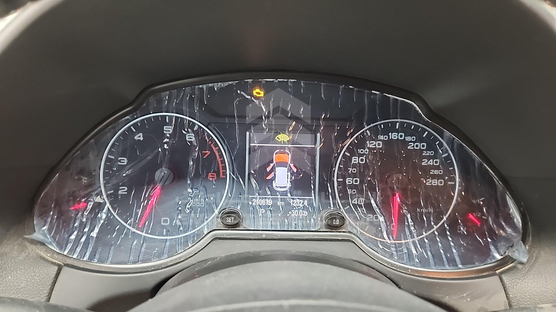 2012 AUDI Q5 VIN: WAUCKC8R3CA090591