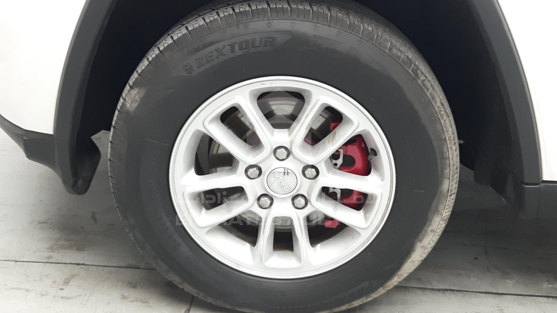 2019 JEEP GRAND CHEROKEE VIN: 1C4RJFAG5KC526788