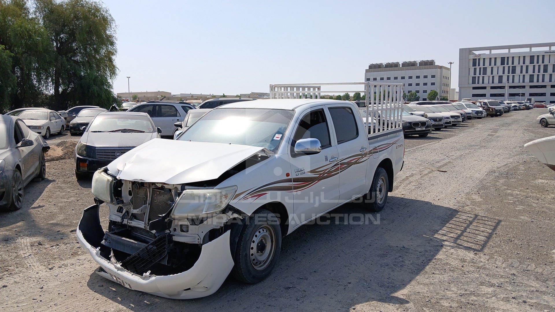2015 TOYOTA HILUX VIN: MR0EX12G1F2353265