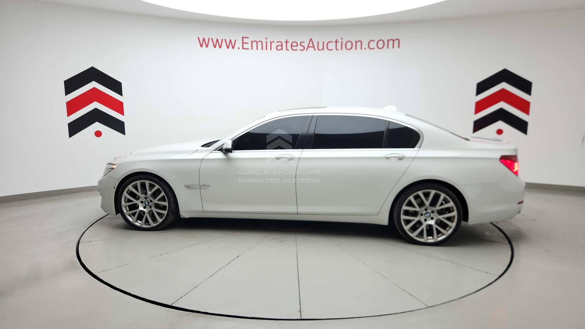 2013 BMW 750LI VIN: WBAYE8105DDD87712