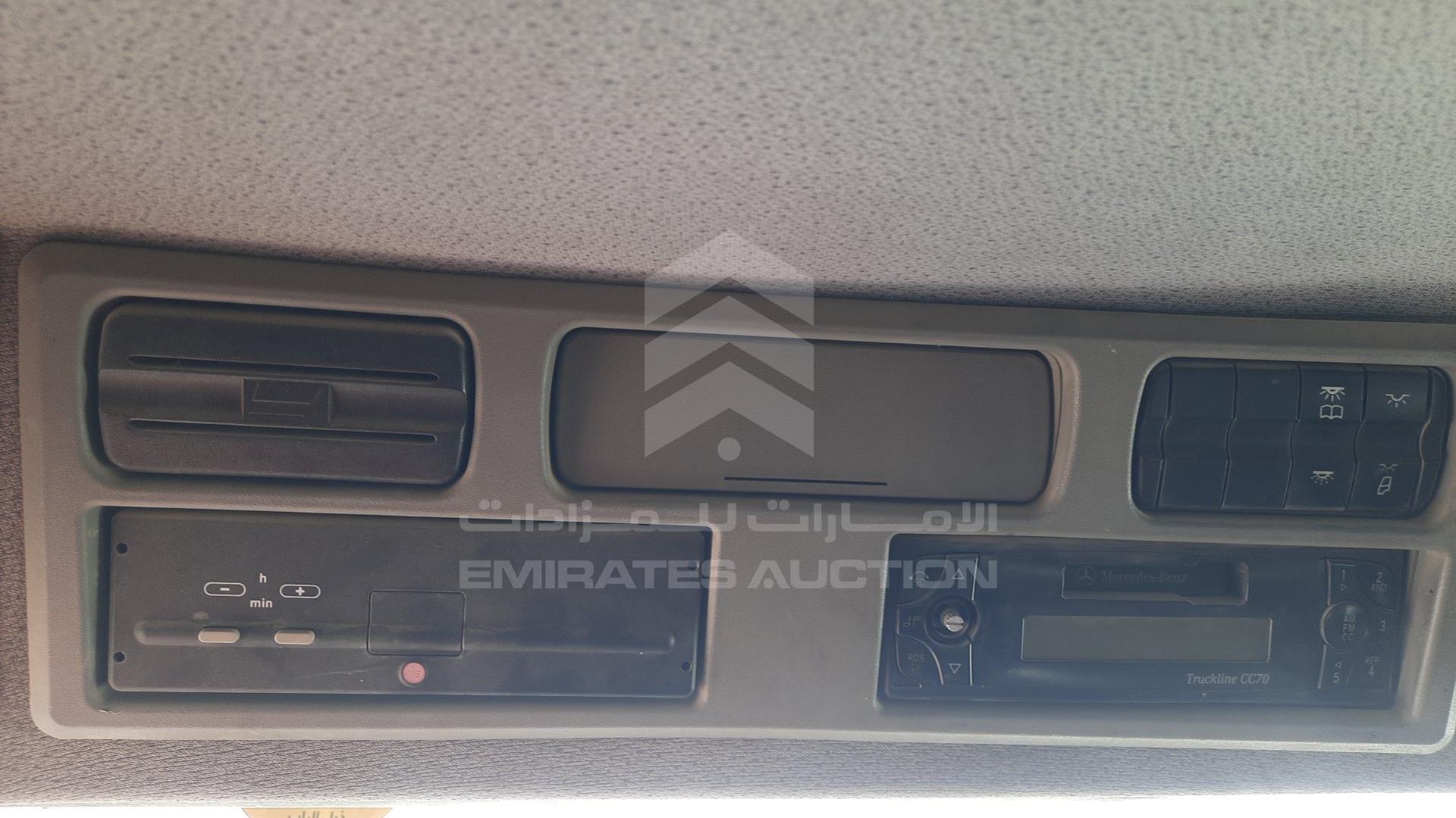 2006 MERCEDES ACTROS VIN: WDB9320831L040501