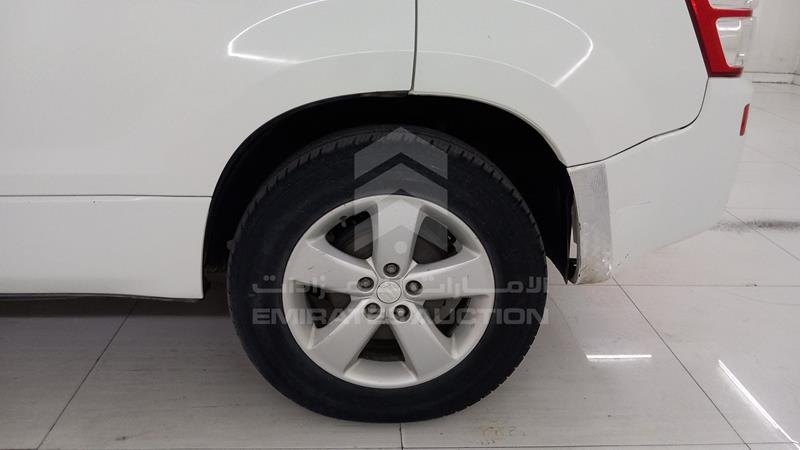 JS3TD54V274115577 Auction: EmiratesAuction Lot: 408892 JS3TD54V274115577 Suzuki Grand Vitara 2007 WHITE Photo 31