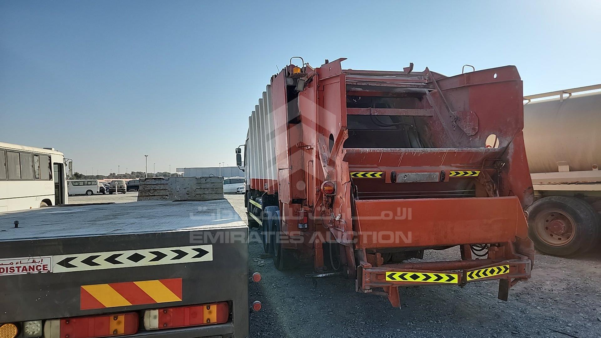 2008 MERCEDES ACTROS VIN: WDAKHCAA98L280332