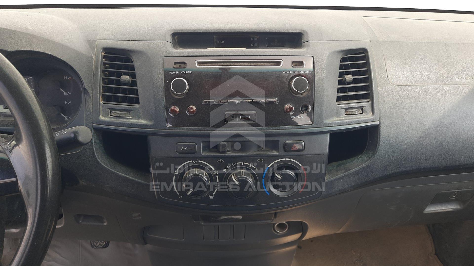 2014 TOYOTA HILUX VIN: MR0EX12G9E2352203