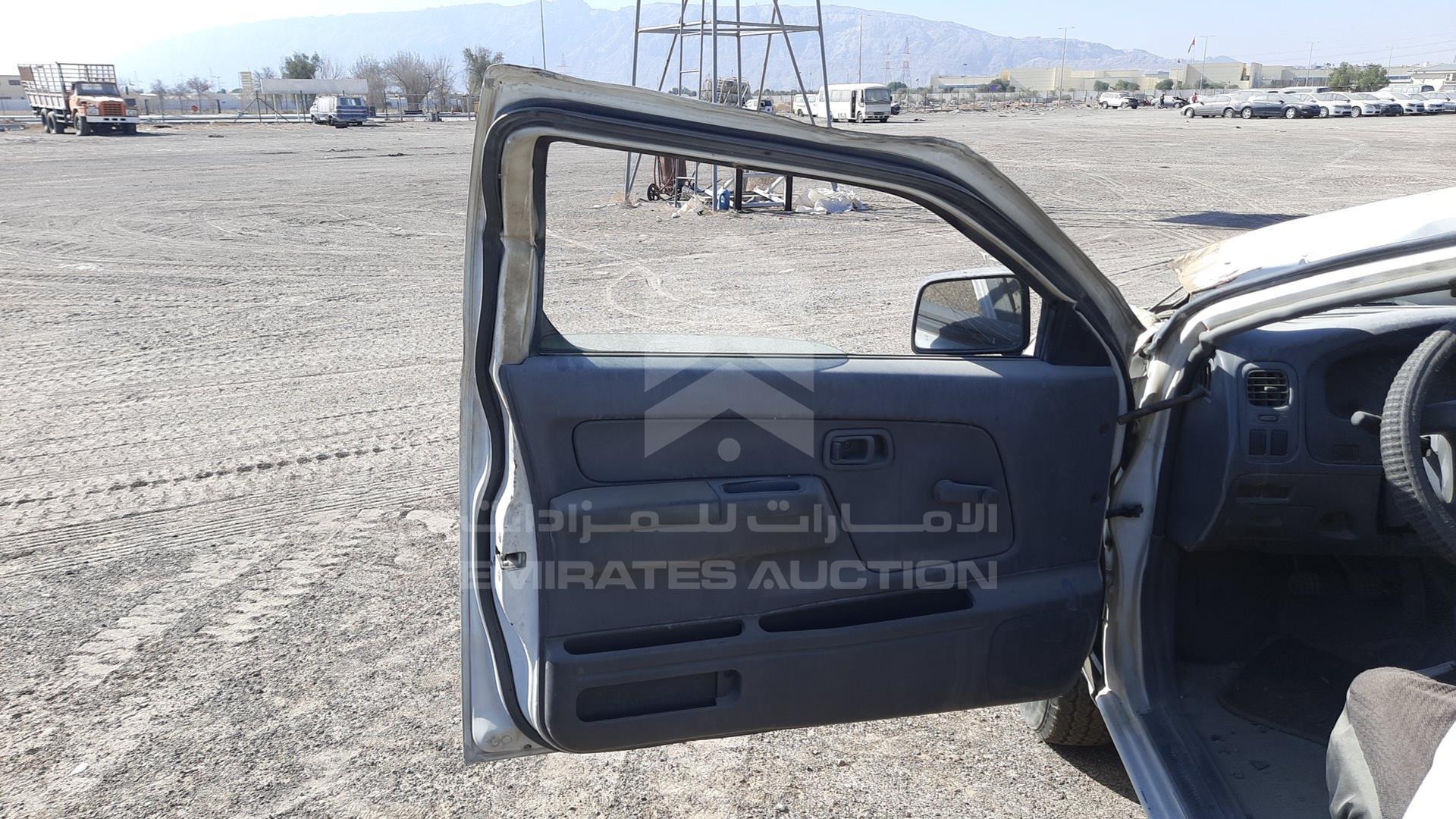 2005 NISSAN PICKUP VIN: JN6DD23S35X170590