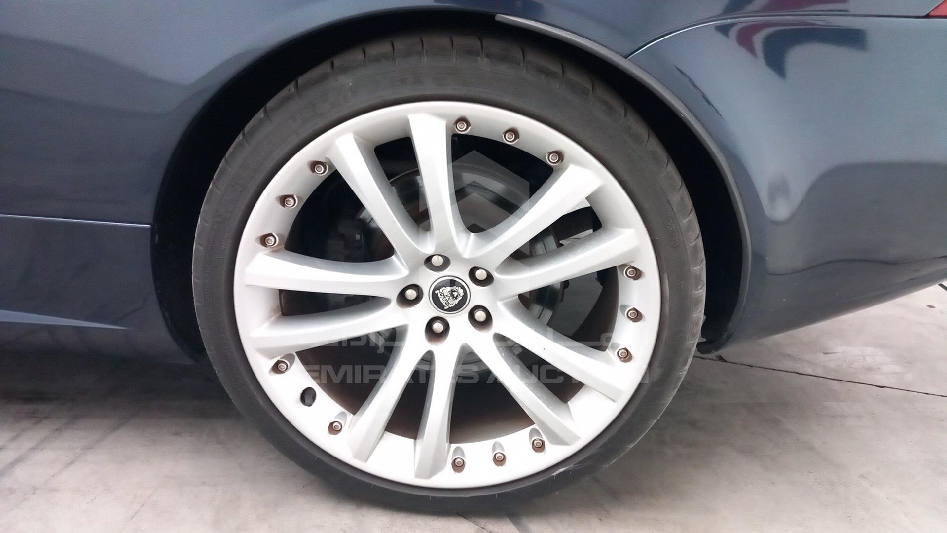 2008 JAGUAR XK VIN: SAJAA43G189B25229