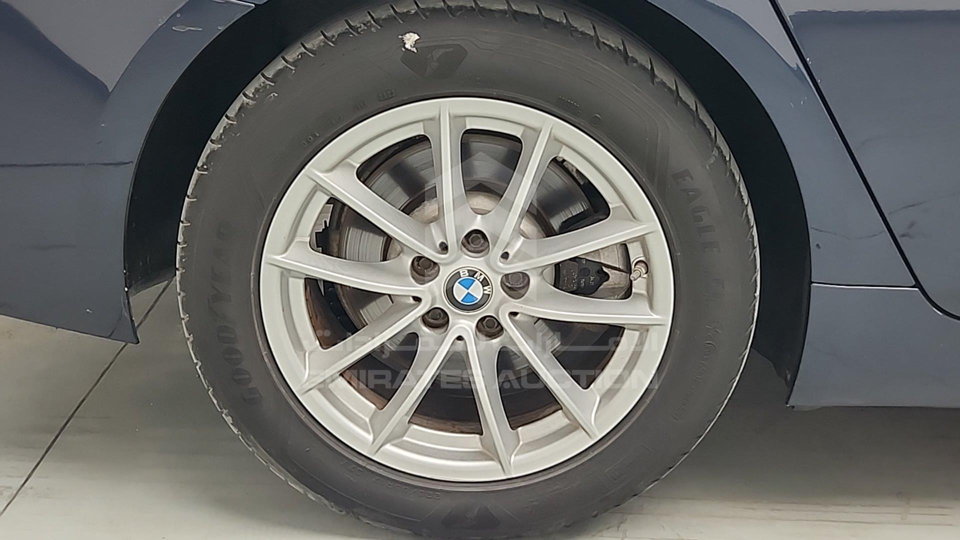 2020 BMW 520 VIN: WBAJT1A03LCE38689