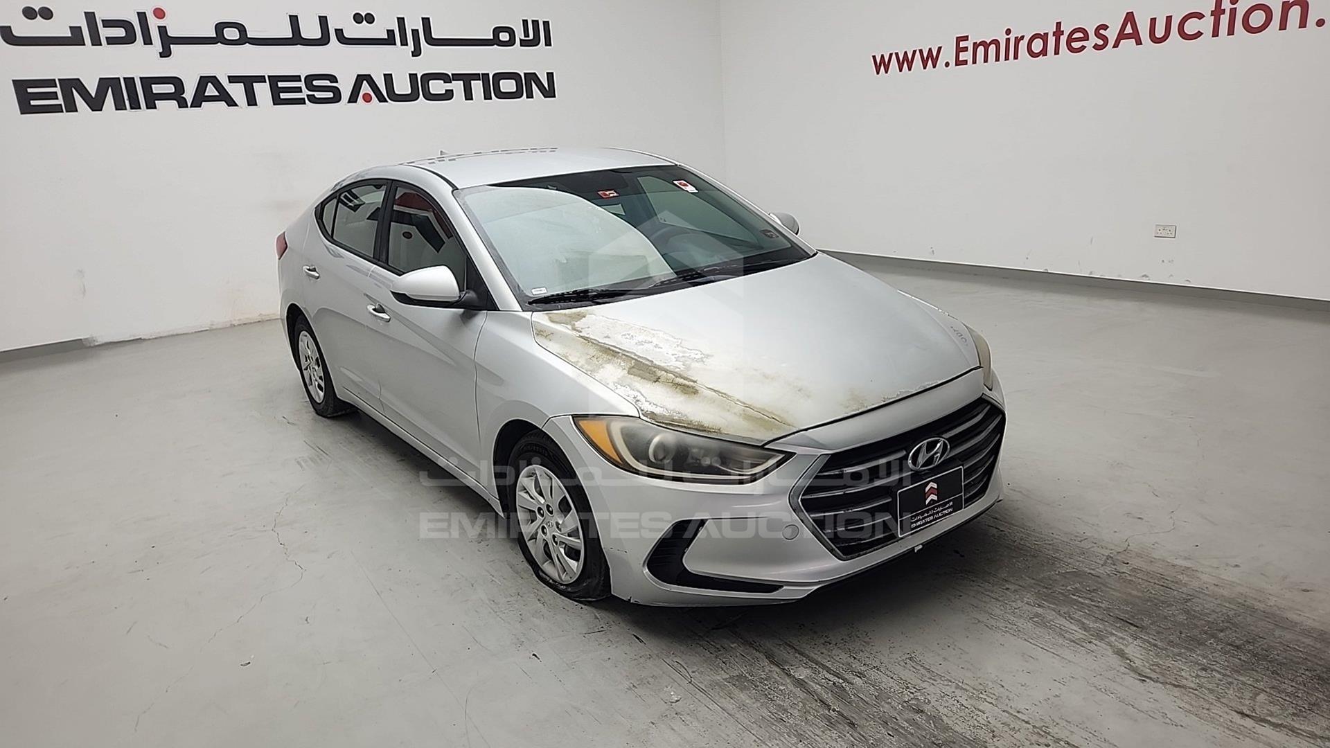 2018 HYUNDAI ELANTRA VIN: 5NPD74LF8JH376096