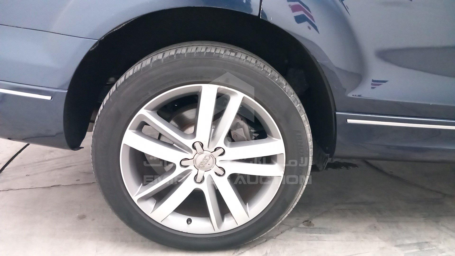 2014 AUDI Q7 VIN: WA1AGDFE8ED009601